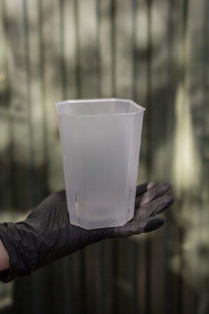 WYSOKA PLASTIKOWA DONICZKA KWADRATOWA