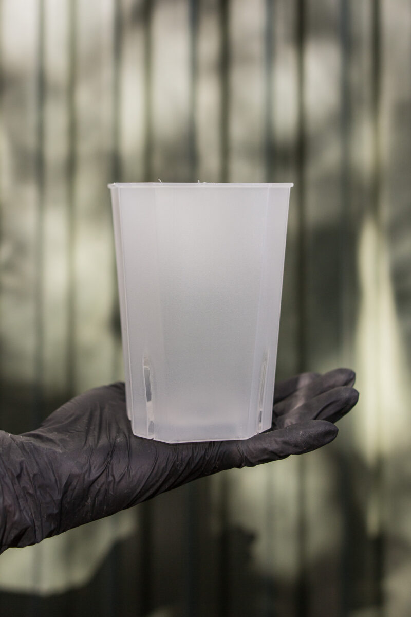 WYSOKA PLASTIKOWA DONICZKA KWADRATOWA