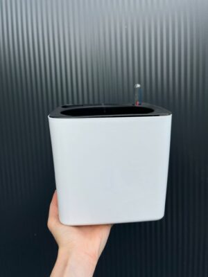 Doniczka samonawadniająca – kwadratowa 15 cm | Hydroponika